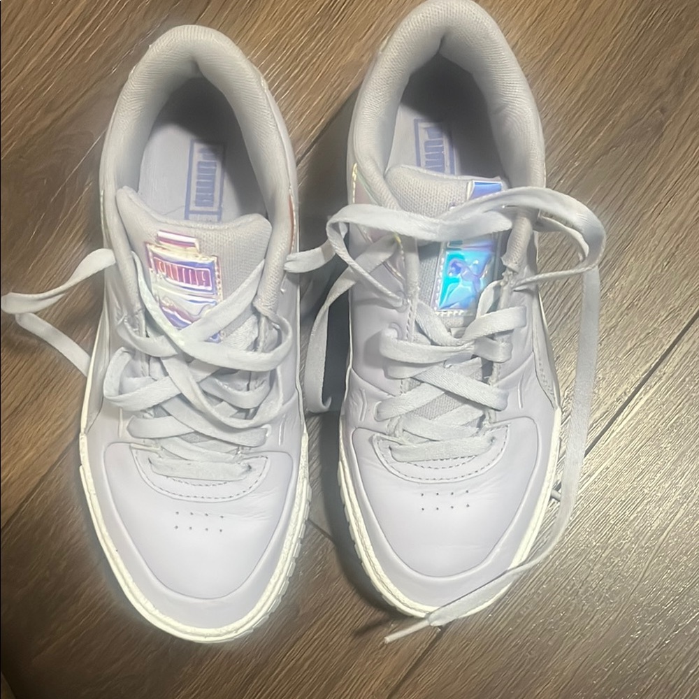 Puma Sneakers